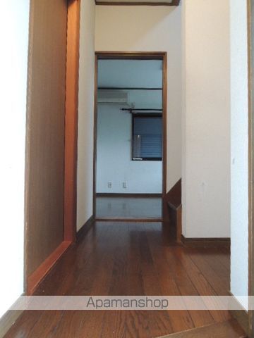 浜松市中央区 2階建 築31年の内装写真