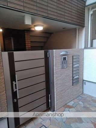 和歌山県和歌山市二筋目[1K/32.34m2]のエントランス
