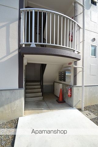 K’SB USHITAの玄関写真