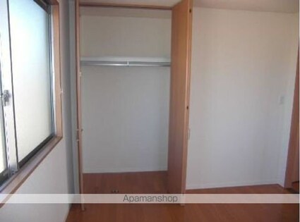 群馬県邑楽郡大泉町坂田５丁目[1LDK/40.2m2]の内装3