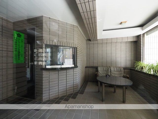 ワコーレ成増[1R/20.8m2]のエントランス3