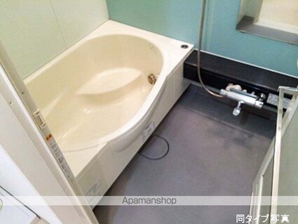 コンフォリア板橋仲宿[2LDK/58.86m2]のバス