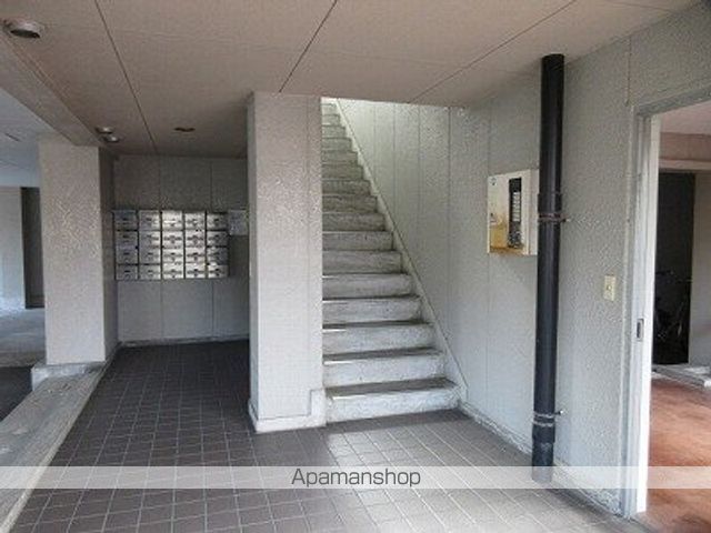 レジデンスTL・西荘の玄関写真