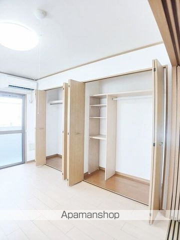 レルベ保田窪の内装写真