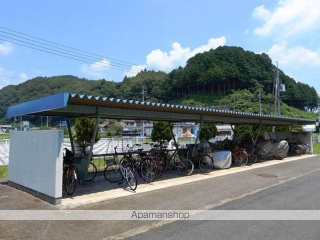 ビレッジハウス建部吉田1号棟の内装写真