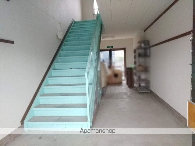 ラグラスの玄関写真