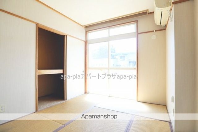 フレンズピュアの内装写真