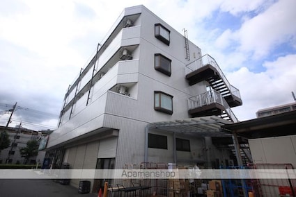 キャンベラ２４[1K/21m2]の外観3