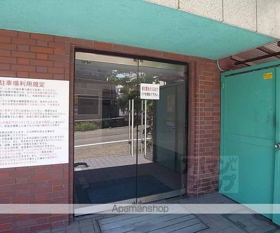 クリークマンションの玄関写真