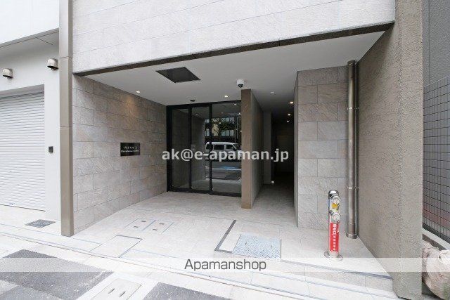 アーバネックス南森町WESTの玄関写真