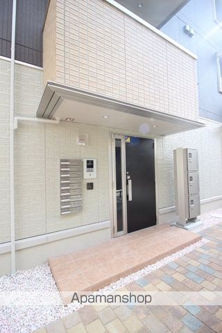 パームツリーCの玄関写真
