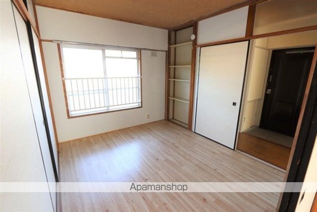 ビレッジハウス栗面2号棟の内装写真