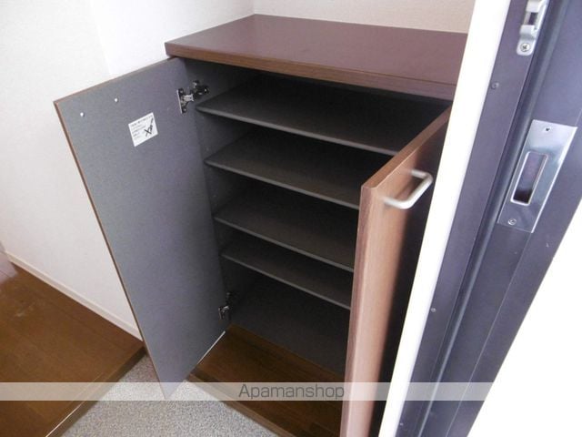 GRANDEE ZENの内装写真