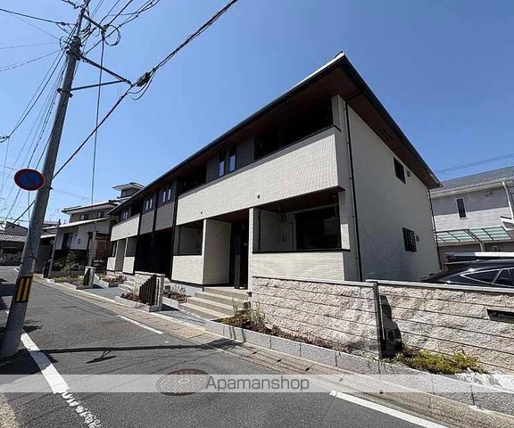 クレメント上桂の外観写真