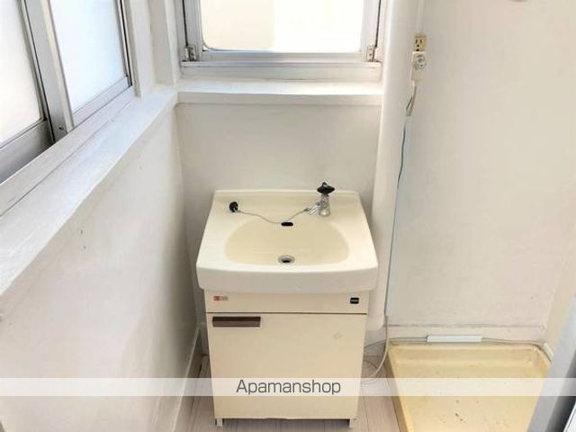 ビレッジハウス江戸川台3号棟の内装写真