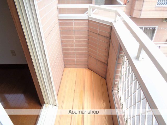 コーポ紅花６号棟[2K/38.9m2]のバルコニー