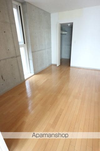 グリシーヌIIの内装写真