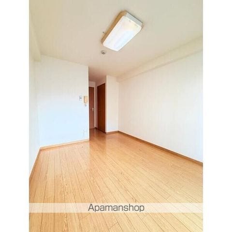 嵜本レジデンス福島の内装写真