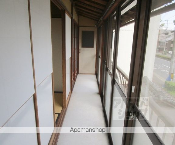 紫野上築山町貸家38-1の内装写真