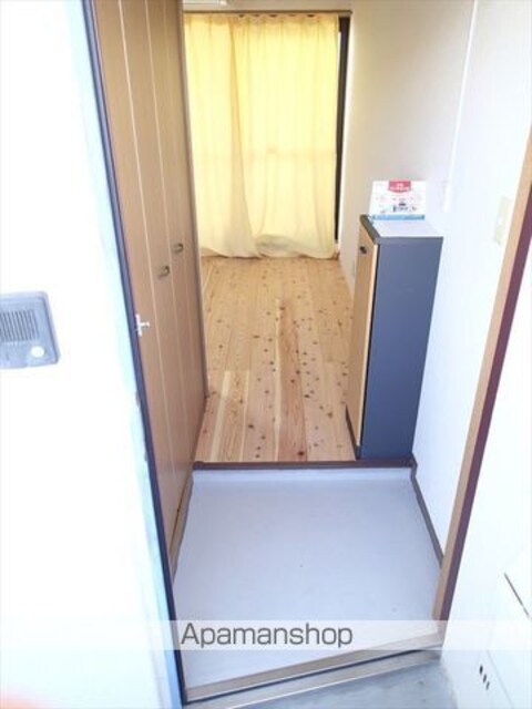 和歌山県和歌山市紀三井寺[1R/22.3m2]の玄関