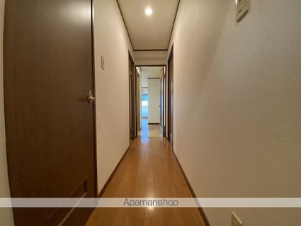 ＣＡＬＭ　ＨＯＭＥ[3LDK/64.55m2]の玄関