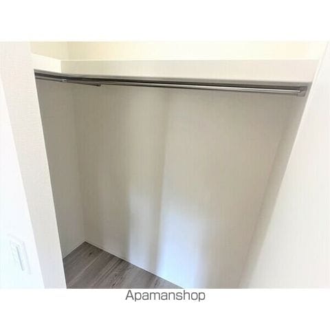 ISM平安通の内装写真