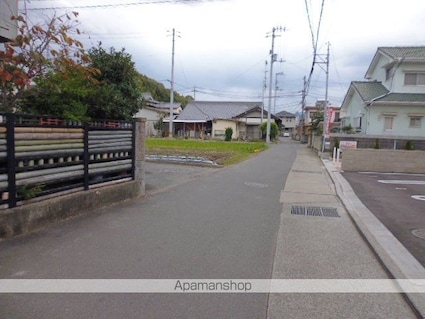 トーラス[1LDK/42.06m2]の共用部1