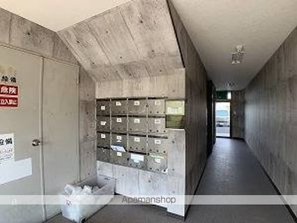 中ビル[2LDK/53.4m2]の共用部2