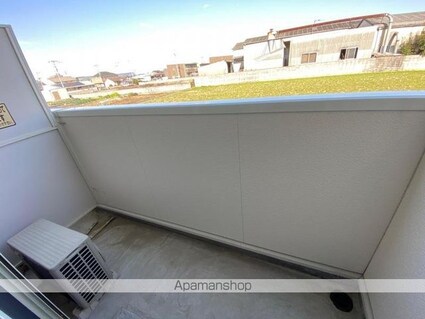 ディス・リヴィエール[2DK/45.67m2]のバルコニー