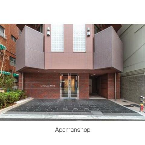 ラヴィラント御茶ノ水の玄関写真