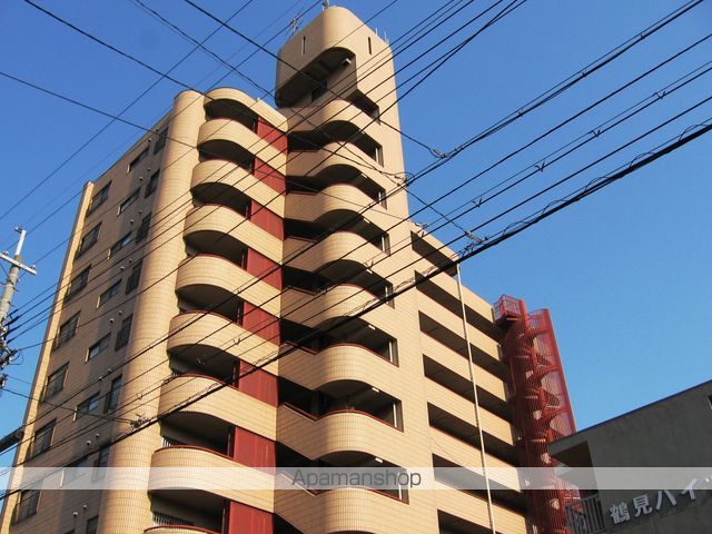 鶴見緑地ハイツ弐番館の外観写真