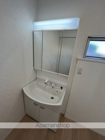 小呂町戸建の内装写真