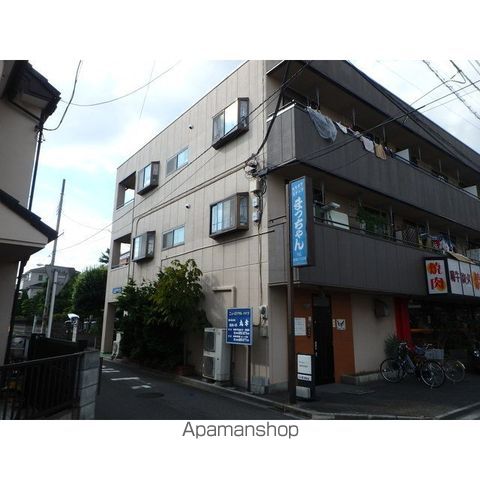 ニューロイヤルハイツの外観写真