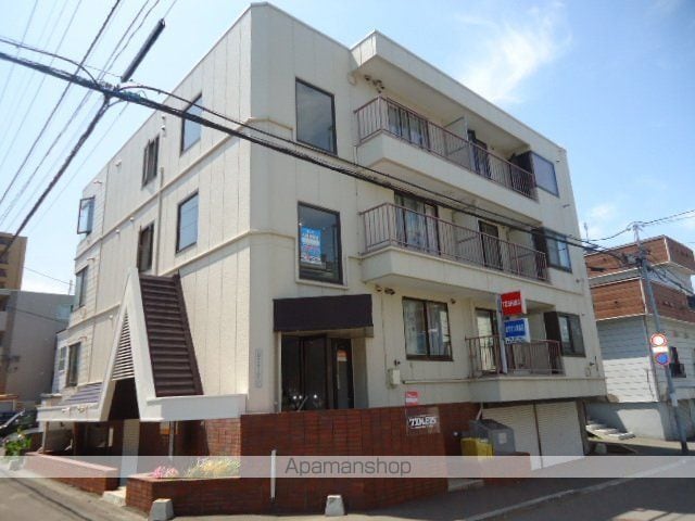 タイム15の外観写真