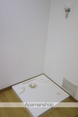 トル トゥーガの内装写真