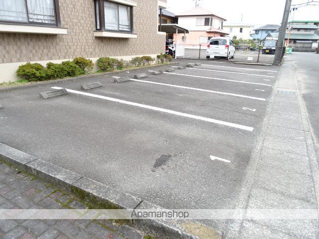 グレイスコートの玄関写真