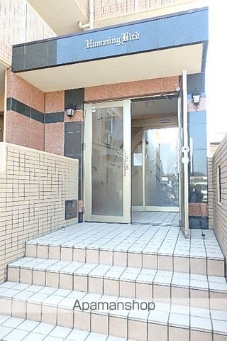 ハミングバードの玄関写真