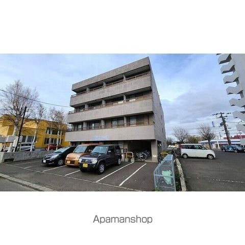 3R’sの外観写真