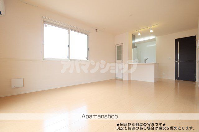 DーROOMあずま町 Bの内装写真