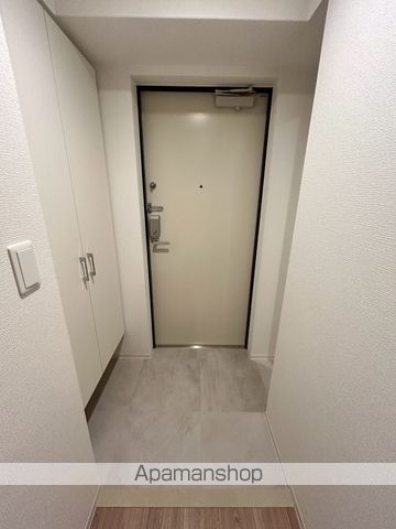 コンフォリア・リヴ淡路町一丁目の内装写真
