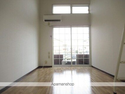 アップルハウス旭ヶ丘４[1K/16.2m2]のリビング・居間