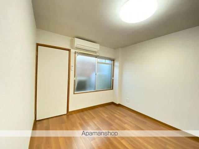 シャンボール瀬戸Iの内装写真