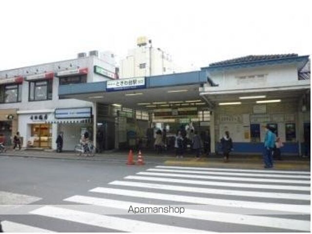 セレスティア弥生町[1LDK/37.38m2]の周辺2