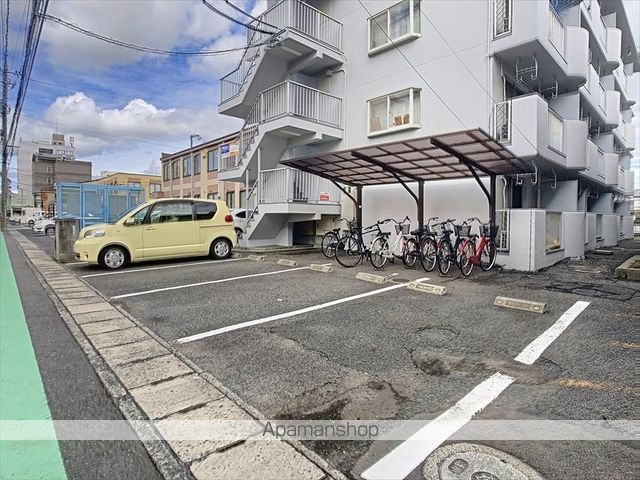 クイーンコーポの外観写真