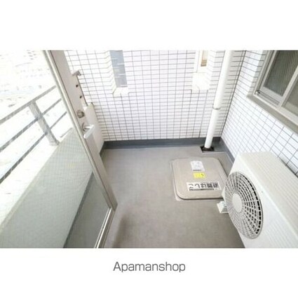 プライムアーバン四谷外苑東[1R/36.09m2]のバルコニー