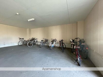 香川県高松市今里町１丁目[2DK/42.42m2]の共用部2