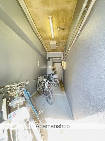 シングルライフ大口の玄関写真