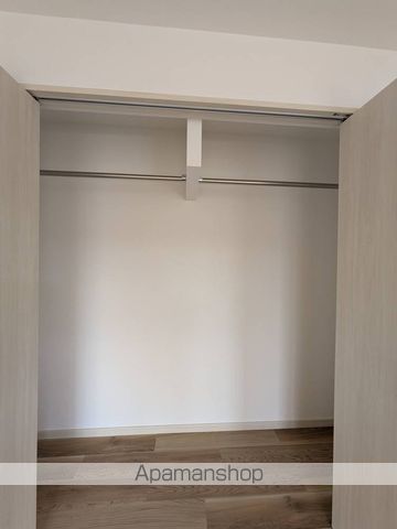 フォーバス Iの内装写真