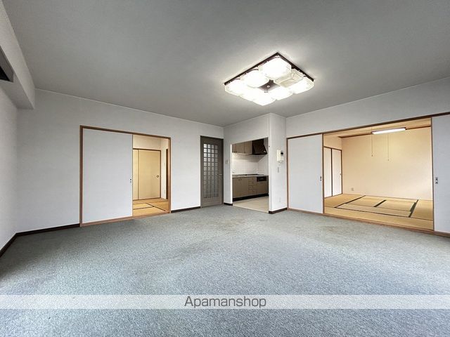 ヴィラ海岸町の内装写真