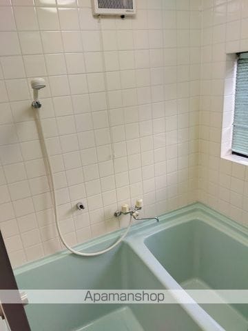 松並一戸建ての内装写真